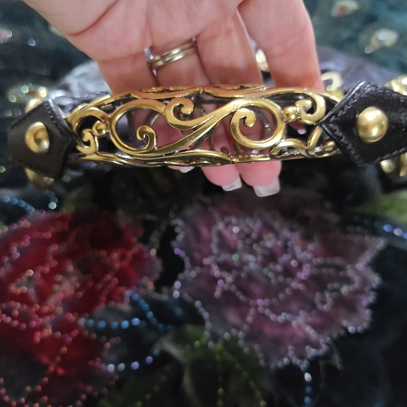 Yves Saint Laurent Vincennes Mombasa Hobo Bag - Picture 7 of 13